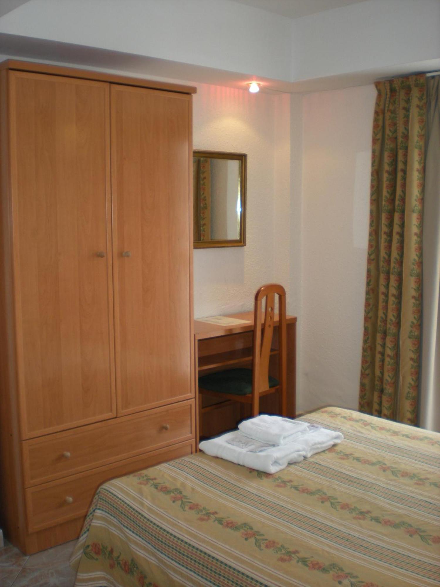 Hotel New Sanz Торремолинос Экстерьер фото